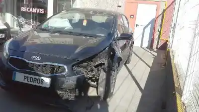 Vehicul casat kia cee´d concept al anului 2016 alimentat d4fc