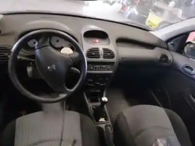 Verschrottungsfahrzeug peugeot                                            206 berlina                                                                                                                                                                                                                                                x-line                                                                                                                                                                                                                                                     des jahres 2003 angetrieben 