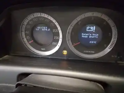 Veicolo di demolizione volvo xc60 kinetic awd dell'anno 2010 alimentato d5244t10