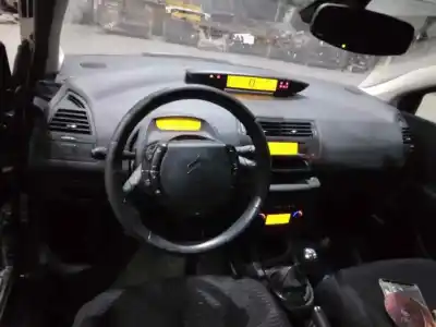 Scrapping Vehicle citroen c4 coupe vtr of the year 2006 powered 9hxdv6ated4