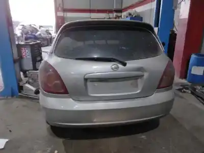 Veicolo di demolizione nissan almera (n16/e) visia dell'anno 2005 alimentato 