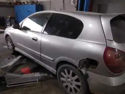 Veicolo di demolizione nissan almera (n16/e) visia dell'anno 2005 alimentato 