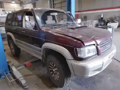 Здавання транспортного засобу isuzu                                              trooper                                                                                                                                                                                                                                                    3.0 dti (3-trg.) року 2001 потужний 