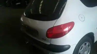 Hurda Aracı peugeot                                            206 berlina                                                                                                                                                                                                                                                xr                                                                                                                                                                                                                                                         yılın 1999 güçlü kfx