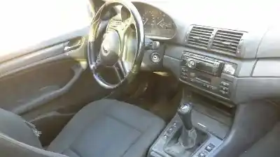 Sloopvoertuig bmw serie 3 berlina (e46) 320d van het jaar 2000 aangedreven 204d1 d