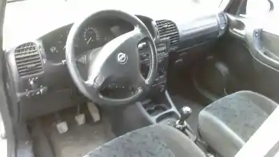 Sloopvoertuig opel zafira a comfort van het jaar 2002 aangedreven y20dth