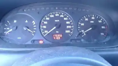 Veículo de Sucata renault megane i classic (la0) 1.6e rn do ano 1997 alimentado 