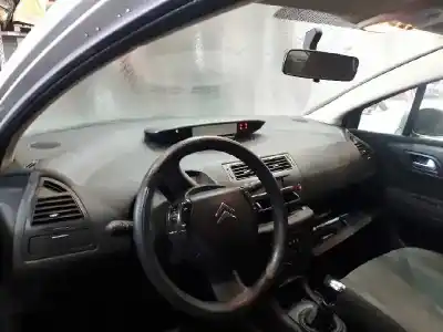 Scrapping Vehicle citroen c4 coupe vtr plus of the year 2004 powered 