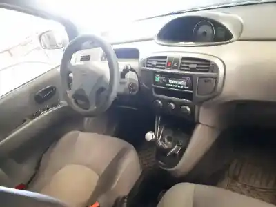 Veículo de Sucata hyundai matrix (fc) 1.5 crdi 16v gls do ano 2005 alimentado d4fa