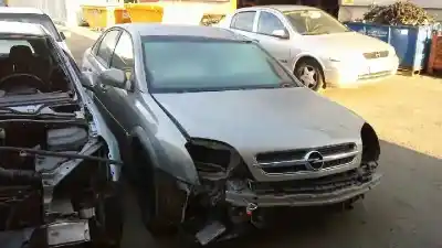 Vehicul casat opel vectra c berlina design al anului 2005 alimentat z19dt
