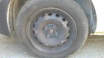 Veicolo di demolizione renault                                            kangoo (f/kc0)                                                                                                                                                                                                                                             express confort                                                                                                                                                                                                                                            dell'anno 2007 alimentato k9k716