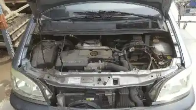 Sloopvoertuig opel zafira a elegance van het jaar 2003 aangedreven y22dtr