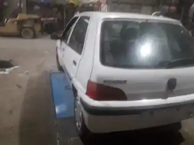 Scrapping Vehicle peugeot 106 (s2) max of the year 2000 powered hfxtu1jp