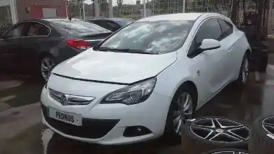 Здавання транспортного засобу OPEL ASTRA J GTC Sportive року 2014 потужний A20DTH