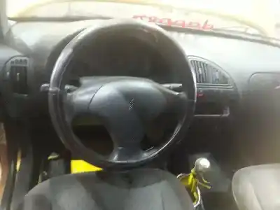 Scrapping Vehicle citroen saxo 1.4 sx of the year 2000 powered kfx