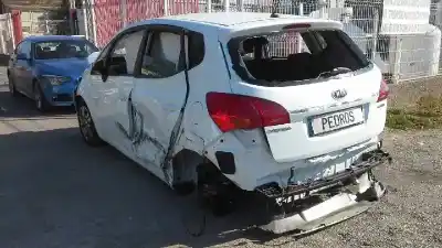 Sloopvoertuig kia venga drive van het jaar 2016 aangedreven d4fb