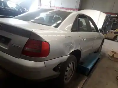 Veicolo di demolizione audi a4 berlina (b5) 1.9 tdi dell'anno 2000 alimentato ajm