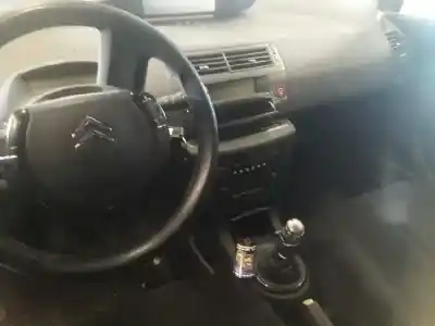 Veículo de Sucata citroen c4 berlina collection do ano 2007 alimentado 9hx