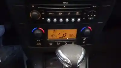 Veicolo di demolizione citroen c4 berlina exclusive dell'anno 2007 alimentato rfjew10a