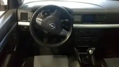 Vehicul casat opel vectra c berlina elegance al anului 2003 alimentat y22dtr