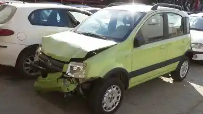 Veicolo di demolizione FIAT PANDA (169) Básico 4X4 dell'anno 2006 alimentato 188A4.000