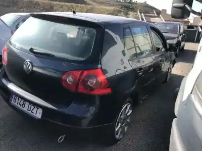 Veículo de Sucata volkswagen golf v berlina (1k1) trendline do ano 2006 alimentado bkc