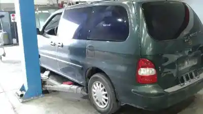 Veículo de Sucata kia carnival td ls do ano 2001 alimentado j3
