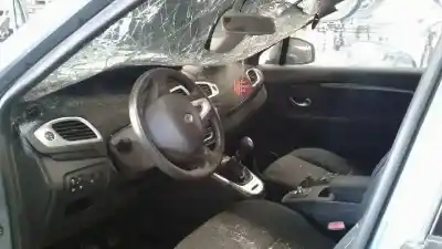 Sloopvoertuig renault scenic iii 1.4 tce van het jaar 2009 aangedreven h4j700