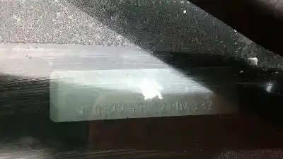 Vehicul casat ford mondeo berlina (ge) ghia al anului 2002 alimentat fmba