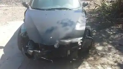 Veículo de Sucata alfa romeo 147 (190) 1.9 jtd 16v cat do ano 2003 alimentado 192a5000