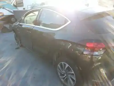 Veículo de Sucata citroen ds4 design do ano 2011 alimentado 9h05