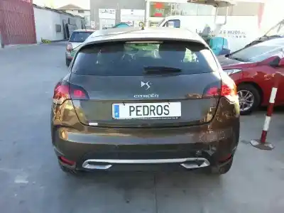 Veículo de Sucata citroen ds4 design do ano 2011 alimentado 9h05