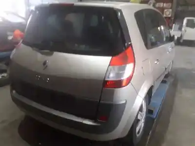 Здавання транспортного засобу renault                                            scenic ii                                                                                                                                                                                                                                                  authentique року 2006 потужний 