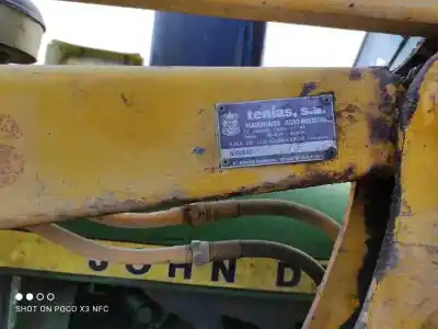 Здавання транспортного засобу john deere 2035  року 1980 потужний 4219dce03