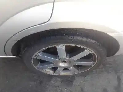 Véhicule à la ferraille ford mondeo berlina (ge) ambiente de l'année 2003 alimenté hjbb