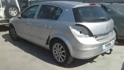 Veículo de Sucata opel astra h berlina elegance do ano 2005 alimentado z16xep