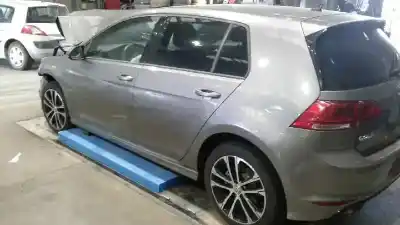 Veículo de Sucata volkswagen golf vii lim. (bq1) sport do ano 2015 alimentado cze