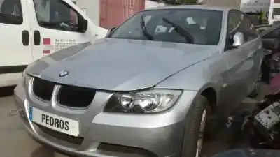 Sloopvoertuig bmw serie 3 berlina (e90) 320d van het jaar 2008 aangedreven n47d20a