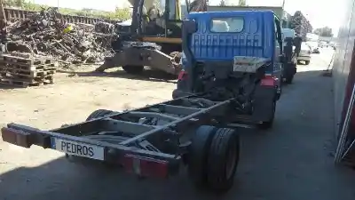 Sloopvoertuig nissan cabstar e basculante tl 110.35 van het jaar 2000 aangedreven bd30