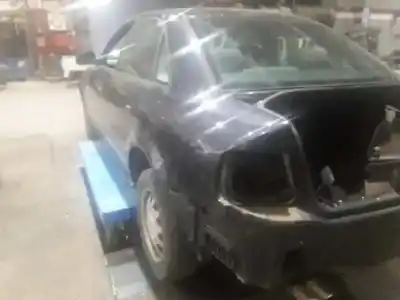 Veículo de Sucata audi a4 berlina (b5) 2.8 quattro do ano 1995 alimentado aah