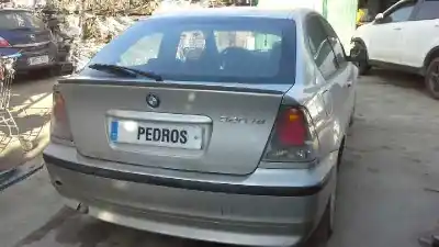 Veículo de Sucata bmw serie 3 compact (e46) 320td do ano 2002 alimentado 20 4d 4