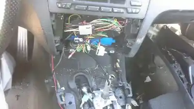 Veículo de Sucata bmw serie 1 berlina (e81/e87) 118d do ano 2010 alimentado n47d20c