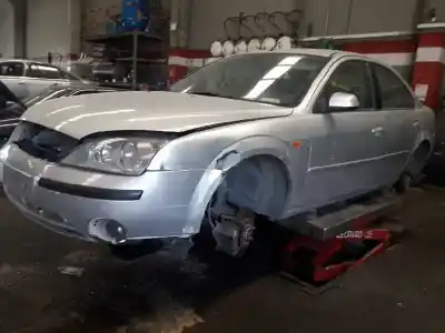 Vehicul casat FORD MONDEO BERLINA (GE) Ghia al anului 2002 alimentat D6BA