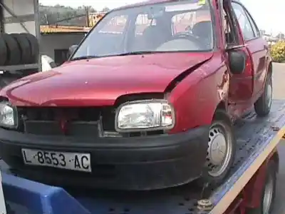 Veículo de Sucata NISSAN MICRA (K11) * do ano 2000 alimentado CG10