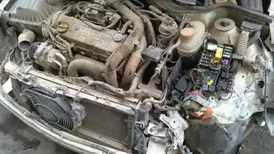 Veicolo di demolizione opel combo familiar dell'anno 2004 alimentato y17dt