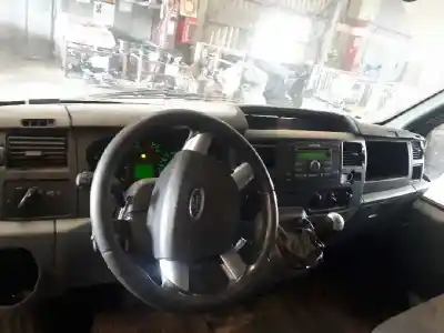 Veículo de Sucata ford transit combi ´06 ft 260 corto do ano 2008 alimentado qvfa