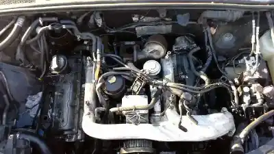 Здавання транспортного засобу audi a4 avant (8e) 2.5 tdi quattro (132kw) року 2002 потужний ake