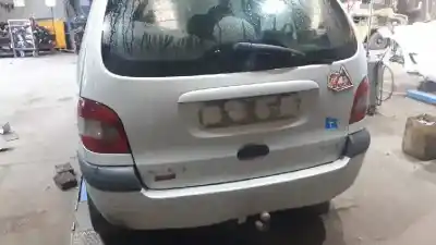 Scrapping Vehicle renault scenic (ja..) 1.9 dci authentique of the year 2001 powered 
