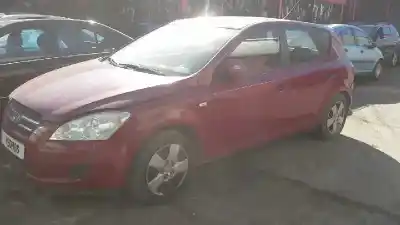 Vehicul casat KIA CEE´D Concept al anului 2008 alimentat D4FBL