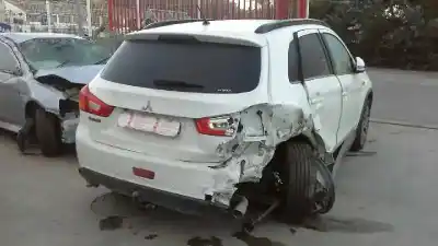 Veículo de Sucata mitsubishi asx (ga0w) kaiteki 4wd do ano 2015 alimentado 4n14